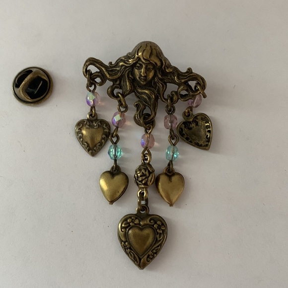 SWEET ROMANCE bronze tone pin,  Celtic lady w/ dangling heart charms. - Picture 6 of 8